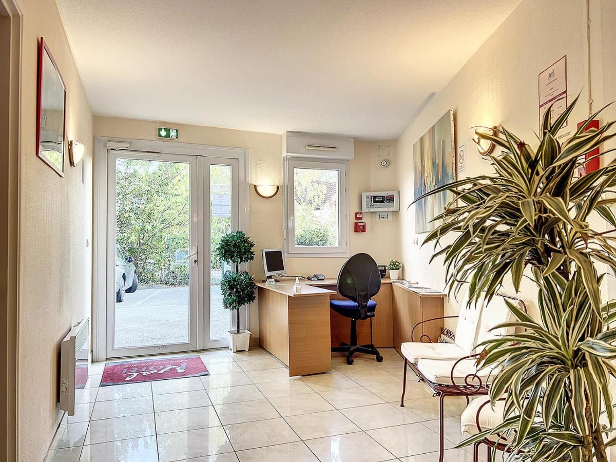 Valhotel - Hotel-Residence Châteaufort Εξωτερικό φωτογραφία